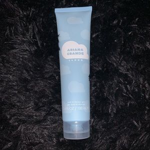 Ariana Grande Shower Gel ☁️💙